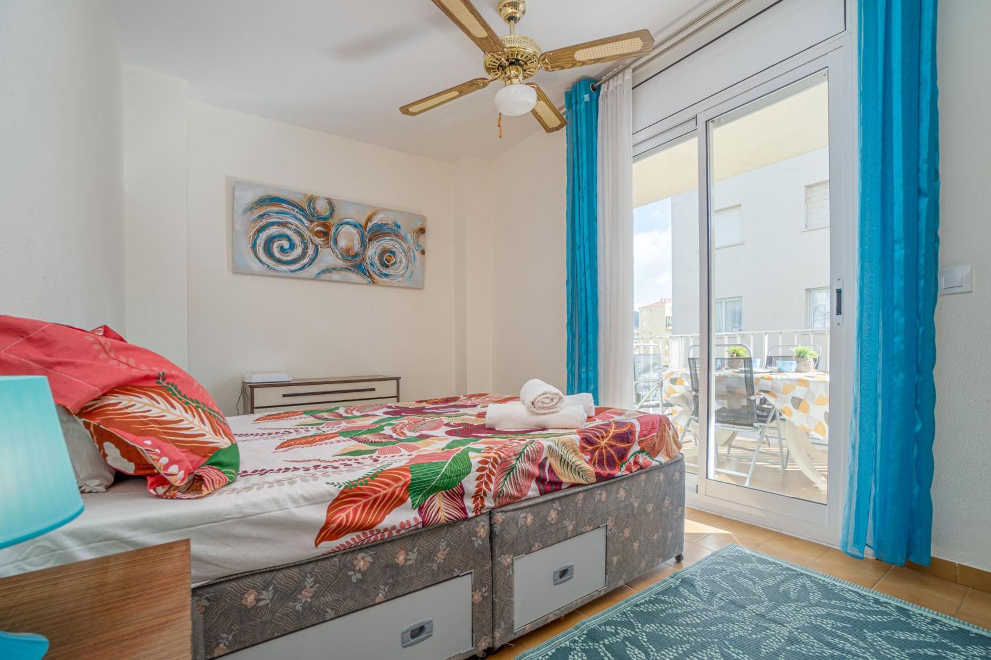 Est1-Spaciouss Appartment In The Beach, Bbq, Downtonwn, Parking, Fast Wifi Fibre Roses Eksteriør bilde