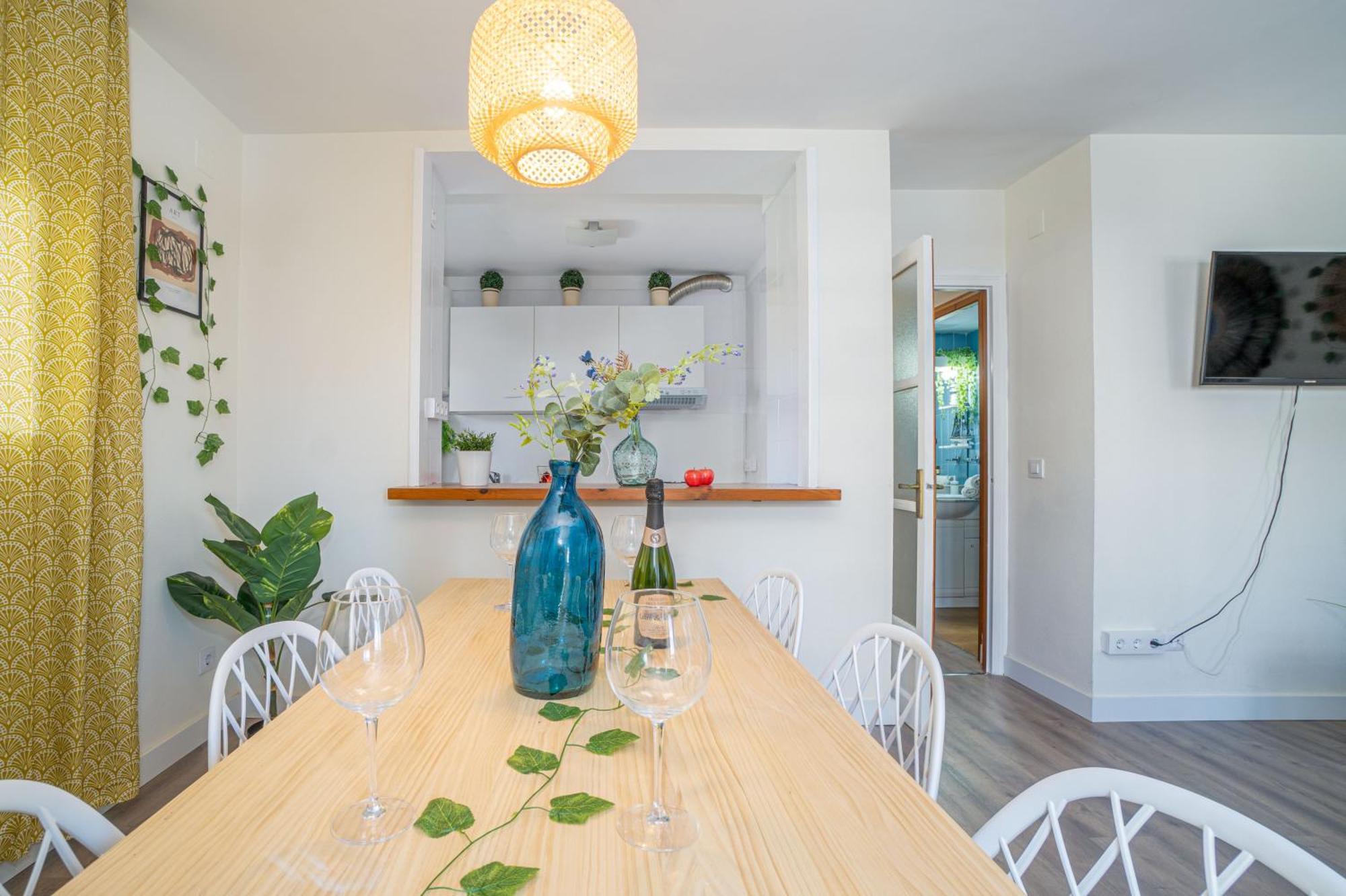 Est1-Spaciouss Appartment In The Beach, Bbq, Downtonwn, Parking, Fast Wifi Fibre Roses Eksteriør bilde