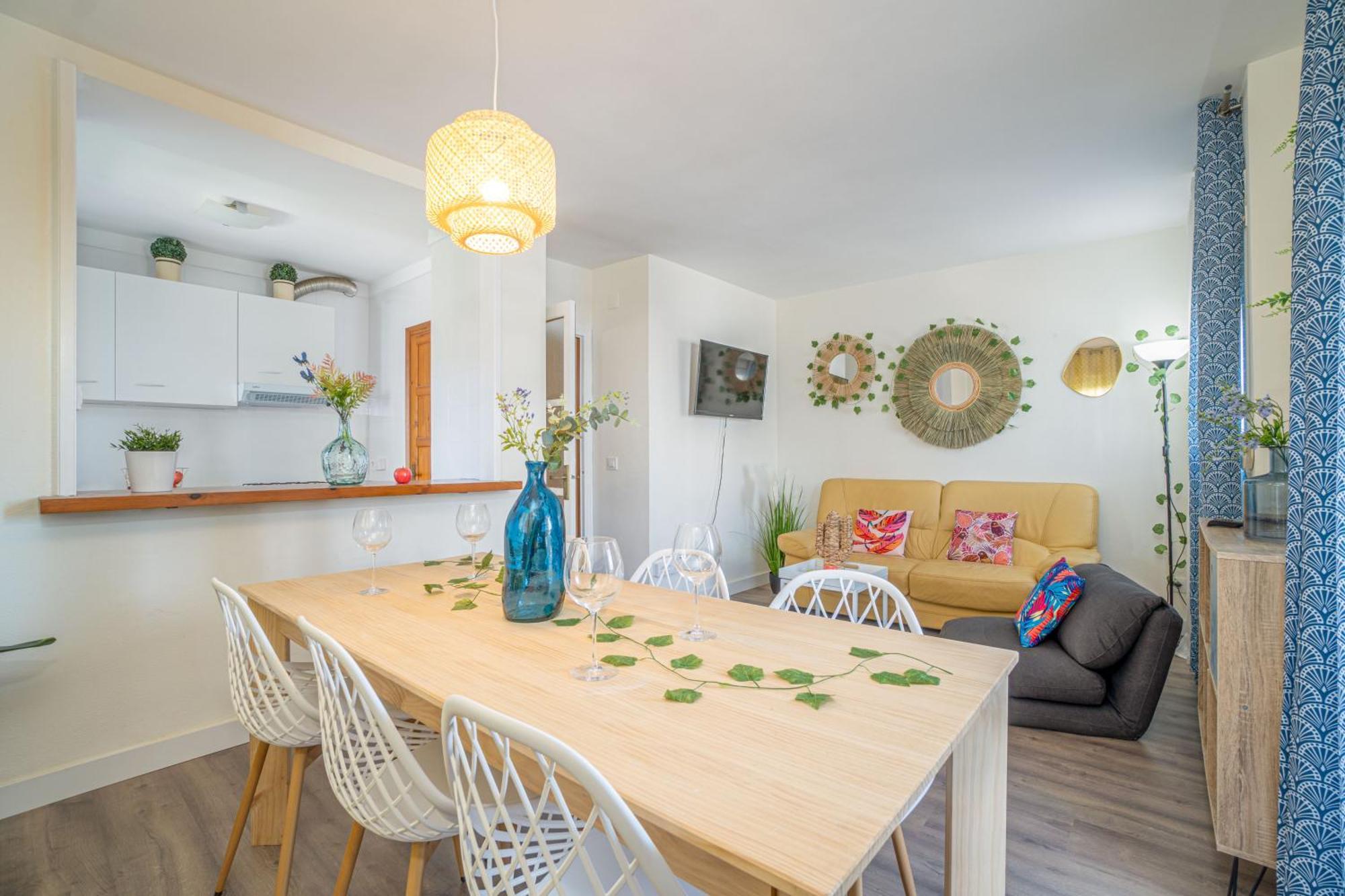 Est1-Spaciouss Appartment In The Beach, Bbq, Downtonwn, Parking, Fast Wifi Fibre Roses Eksteriør bilde